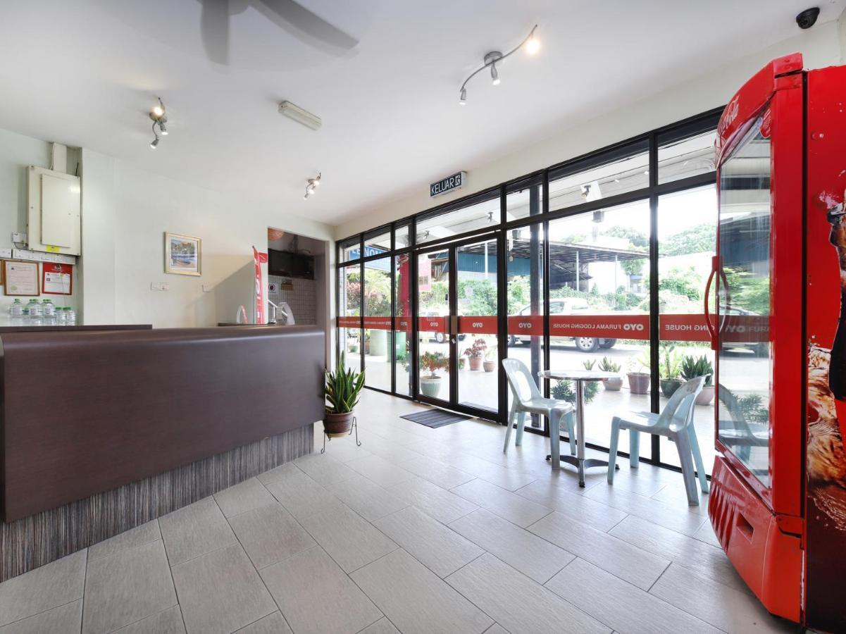 Oyo 44034 Furama Lodging House Kuching Buitenkant foto